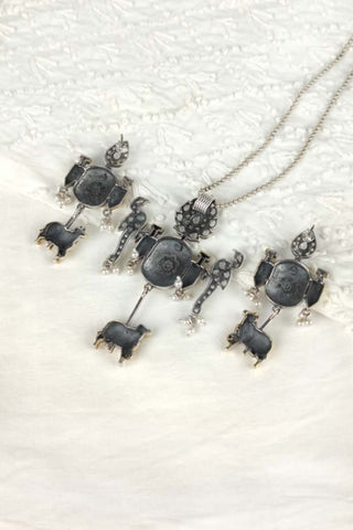 nandi pendant || fancy silver pendant set - Johny Silver