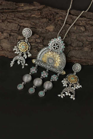 pendant jewellery set || antique locket necklace - Johny Silver