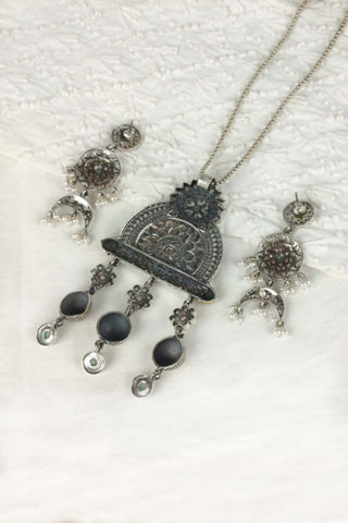 pendant jewellery set || antique locket necklace - Johny Silver