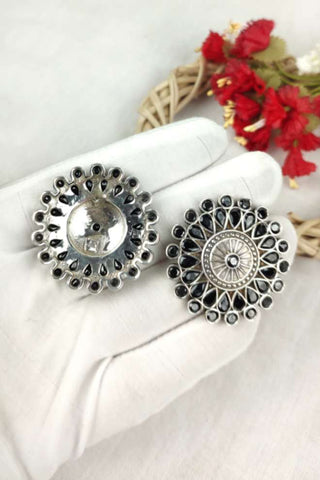 black stone earrings || flower earrings - Johny Silver