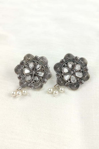 silver flower earrings - Johny Silver