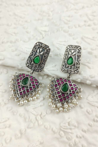 triangle shape earrings - Johny Silver