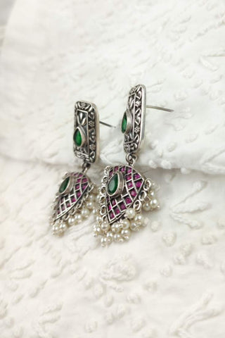 triangle shape earrings - Johny Silver