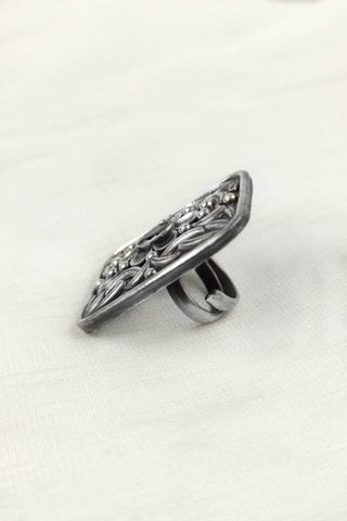 antique engagement rings - Johny Silver